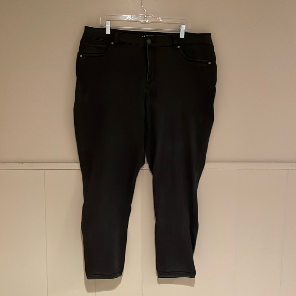 A&I Flawless Fit Skinny Black Jean